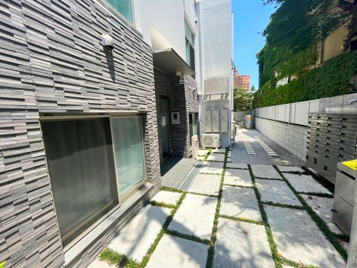 物件外観写真6　(周辺環境)