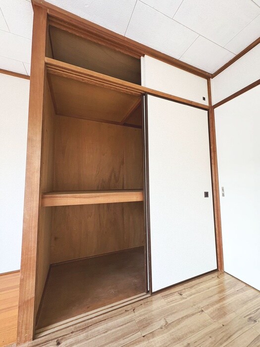 物件内観写真16　(収納)