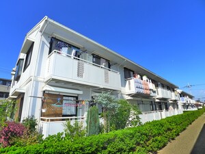 コーポリンクルＢ棟外観写真