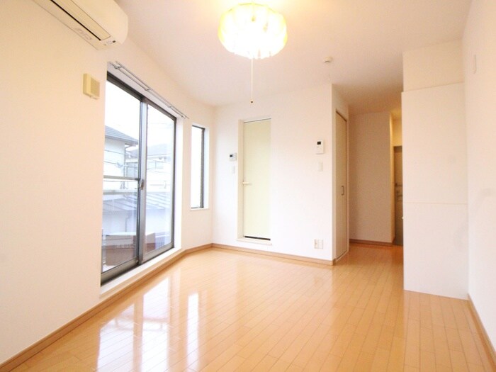 物件内観写真9　(居室)