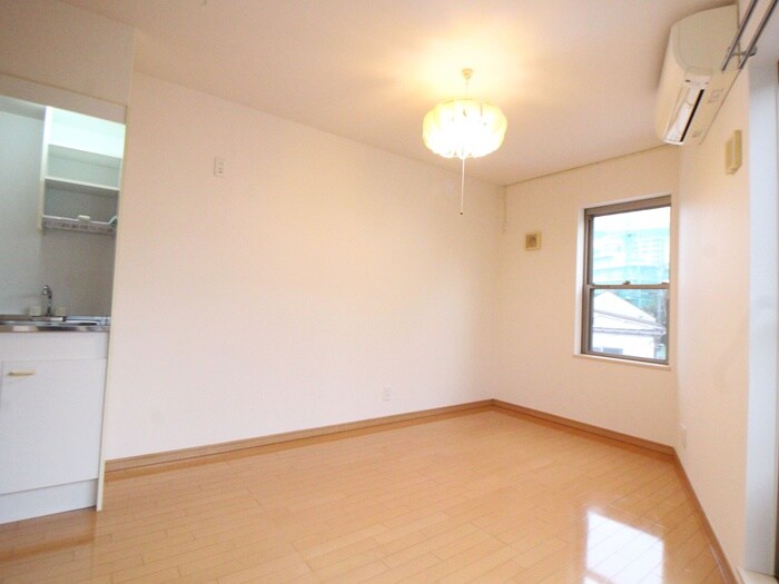 物件内観写真10　(居室)