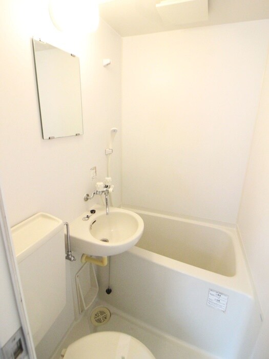 物件内観写真12　(バス／シャワールーム等)