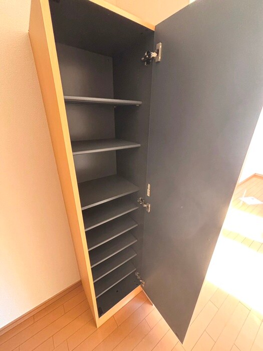 物件内観写真17　(靴箱)