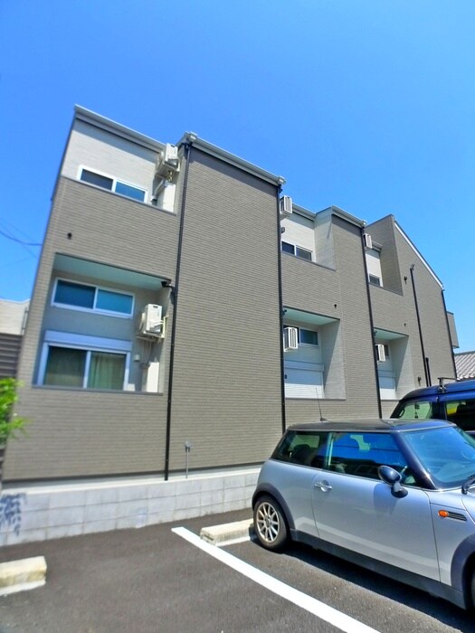 物件外観写真1　(外観写真)