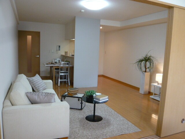 物件内観写真14　(居室)