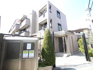 クレール西国立外観写真