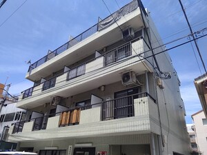 メデｨア武蔵関外観写真