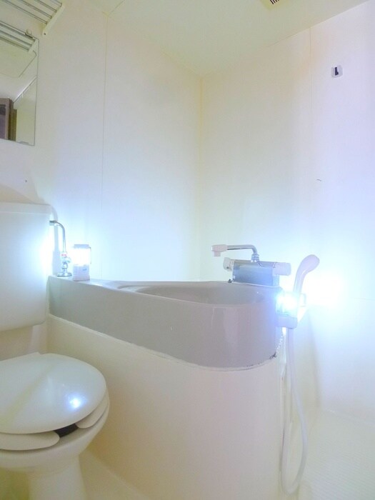 物件内観写真12　(バス／シャワールーム等)