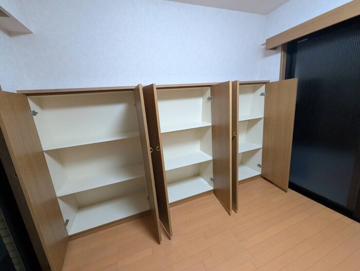 物件内観写真8　(収納)