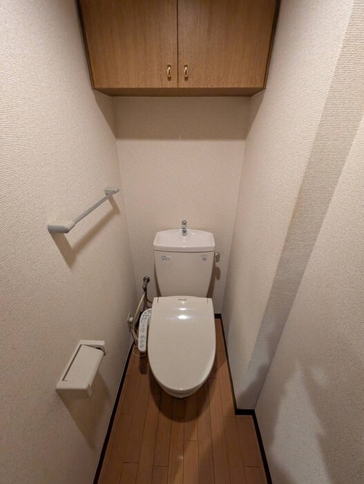 物件内観写真12　(トイレ)