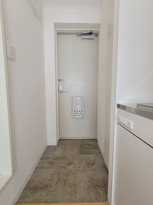 物件内観写真20　(玄関)