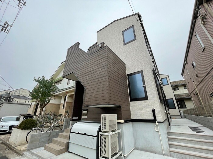 物件外観写真1　(外観写真)