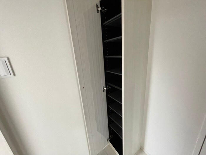 物件内観写真17　(靴箱)