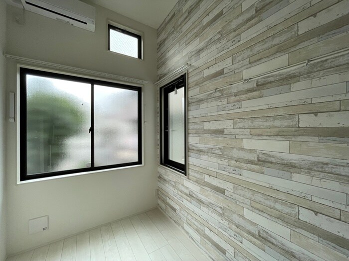 物件内観写真18　(居室)