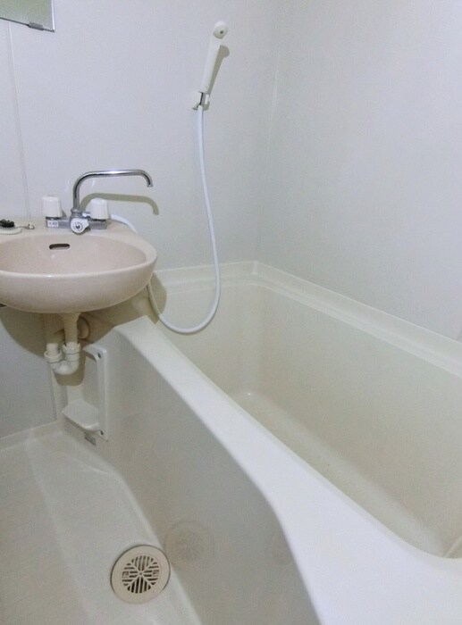 物件内観写真9　(バス／シャワールーム等)