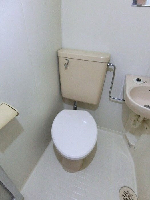 物件内観写真12　(トイレ)