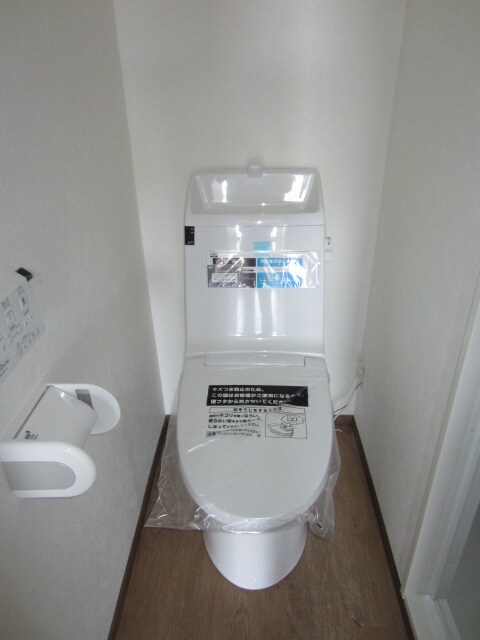 物件内観写真16　(トイレ)