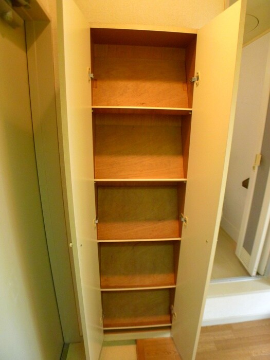 サザンクロスの靴箱