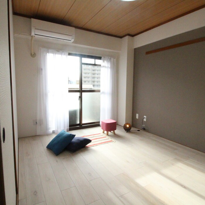 物件内観写真7　(居室)