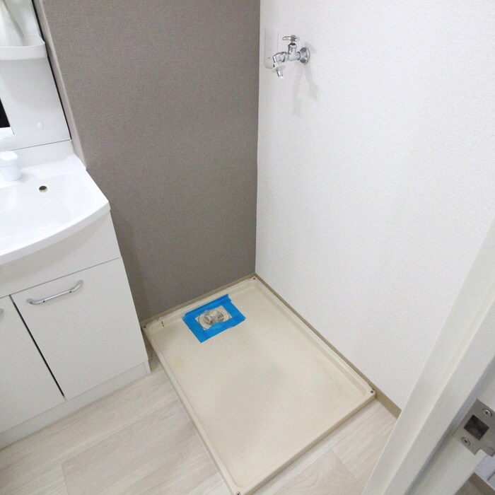 物件内観写真20　(洗濯機置場)