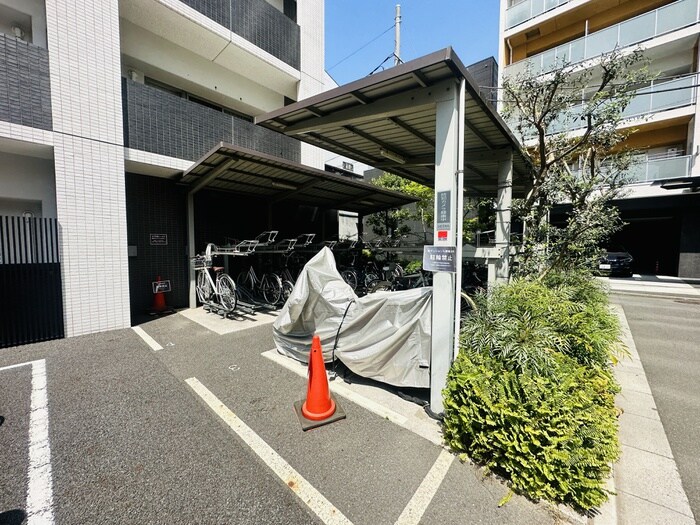 物件外観写真5　(駐輪場)
