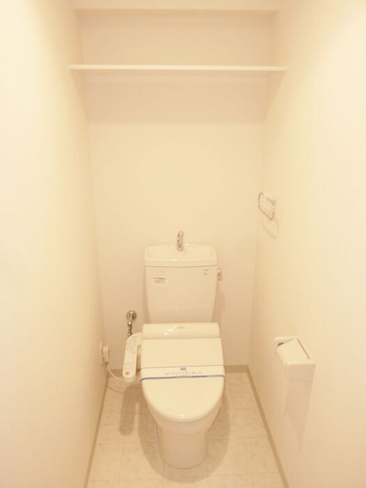 物件内観写真13　(トイレ)