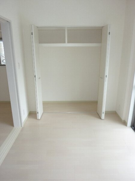 物件内観写真15　(居室)