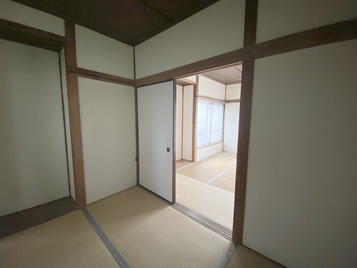 物件内観写真13　(居室)