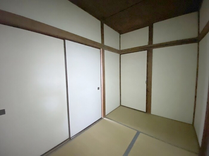 物件内観写真14　(居室)