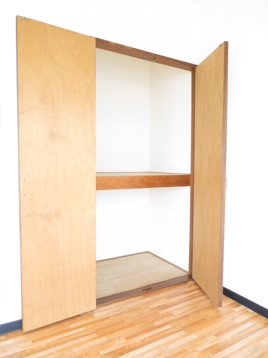 物件内観写真15　(収納)