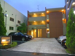 マ－ブル北戸田外観写真