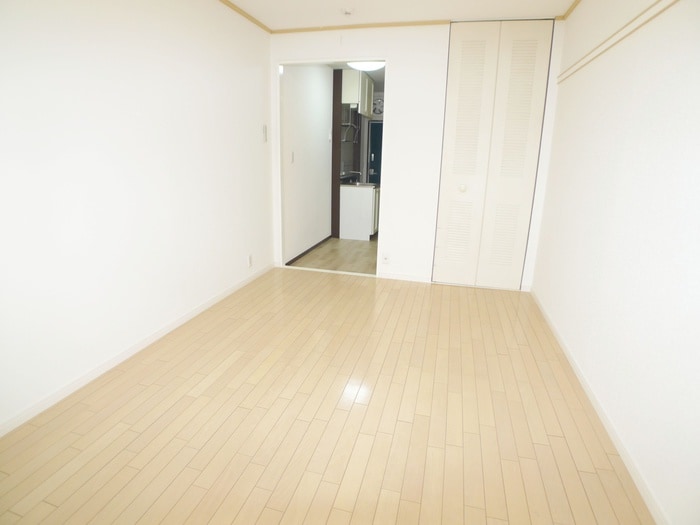 物件内観写真12　(居室)