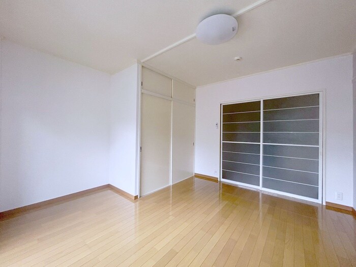 物件内観写真15　(居室)