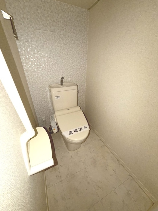 物件内観写真11　(トイレ)