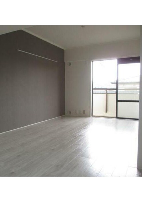 物件内観写真14　(室内からの展望)