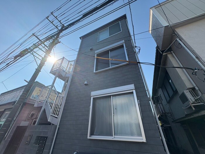 物件外観写真3　(外観写真)