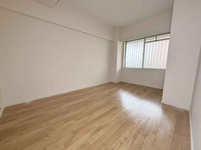 物件内観写真16　(居室)