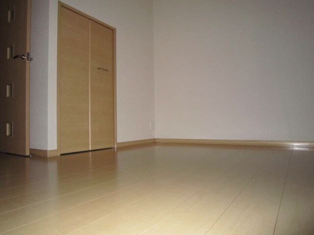 物件内観写真8　(内観写真)