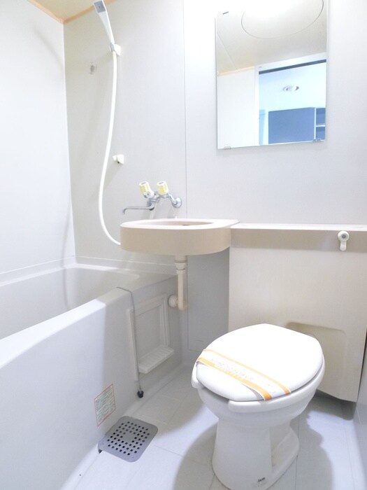 物件内観写真10　(バス／シャワールーム等)