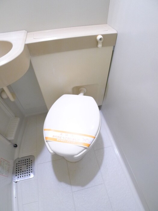 物件内観写真12　(トイレ)