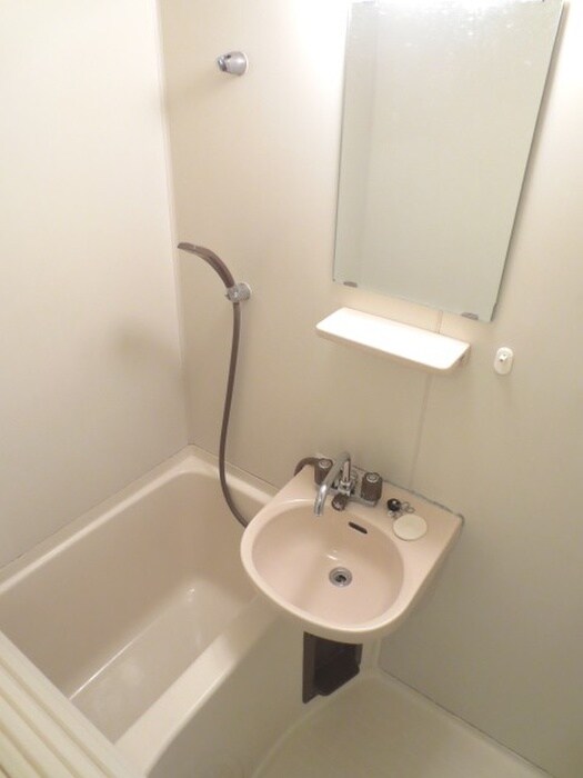 物件内観写真9　(バス／シャワールーム等)