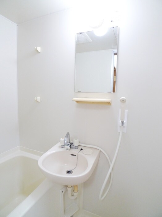 物件内観写真9　(洗面)