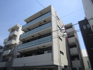 C`est joli JIYUGAOKA外観写真