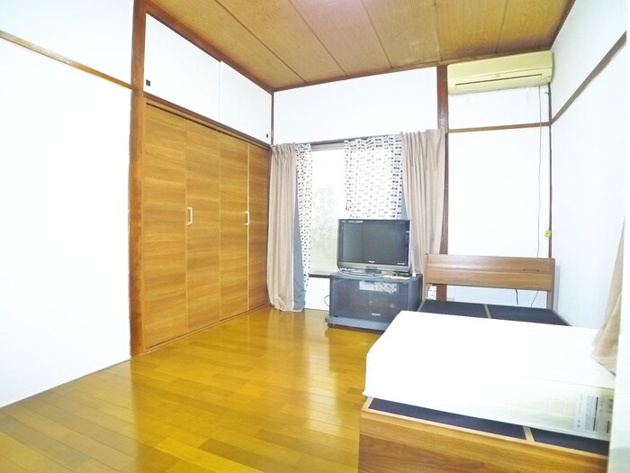 物件内観写真14　(居室)