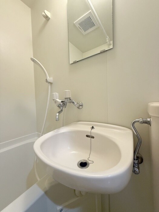 物件内観写真12　(洗面)