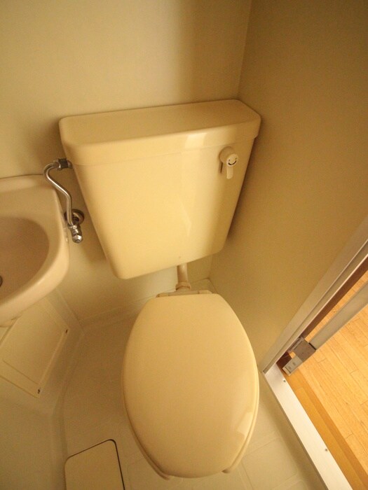 物件内観写真13　(トイレ)