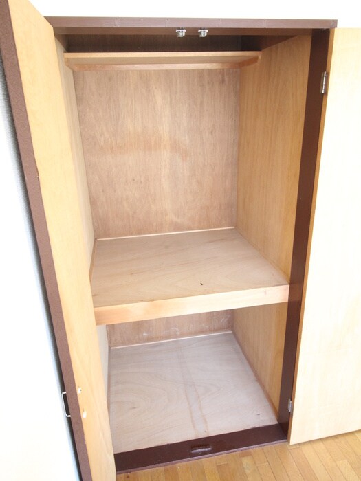 物件内観写真8　(収納)