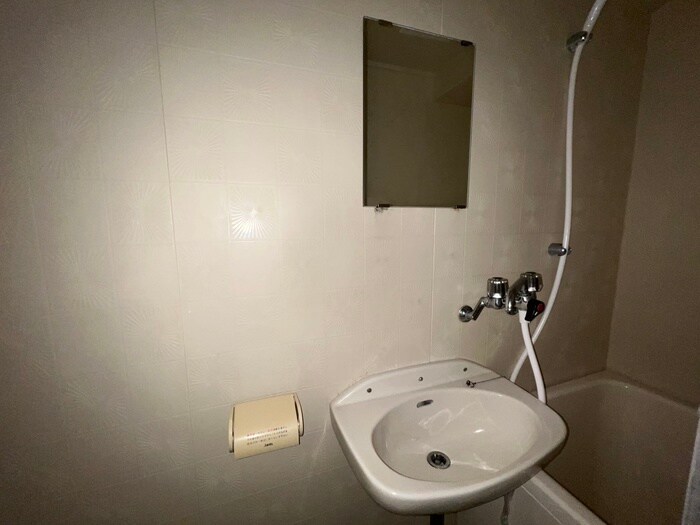 物件内観写真12　(洗面)