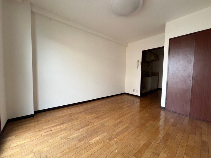 物件内観写真21　(居室)