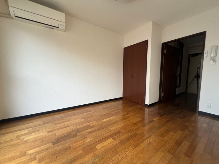 物件内観写真21　(居室)